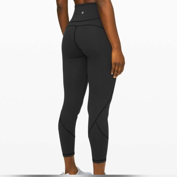 Lululemon In Movement‎ leggings Everlux on the color Black size 6 - Picture 1 of 10